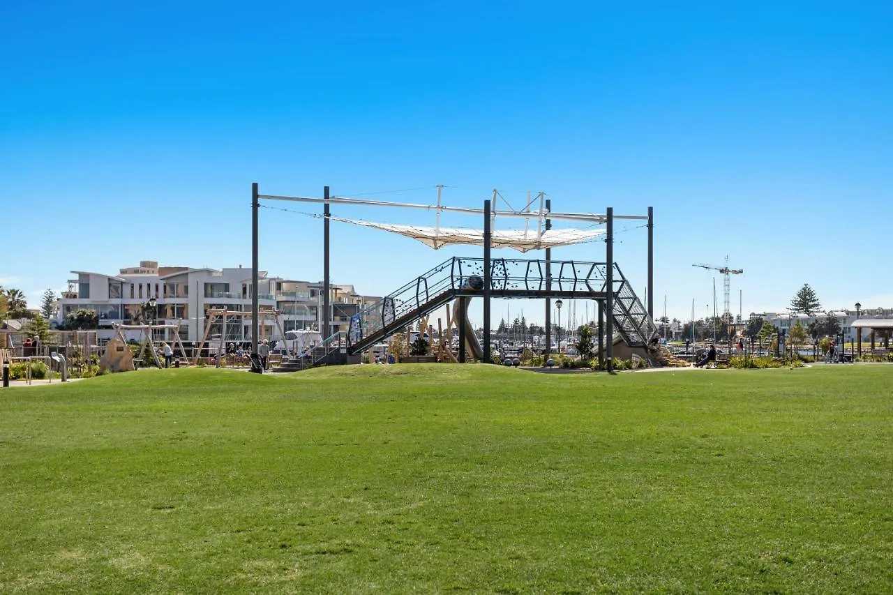 Ferienwohnung Belle Escapes - Pines At The Pier Glenelg Apartment